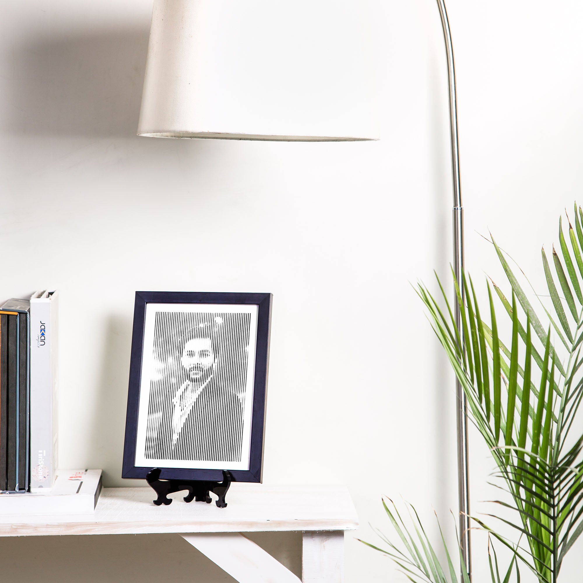 Black & White portrait with vertical line engraving