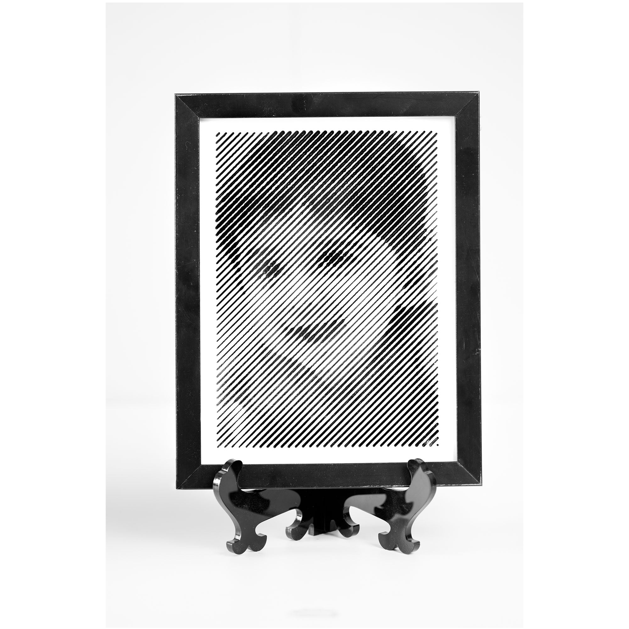 Black & White portrait with diagonal line engraving