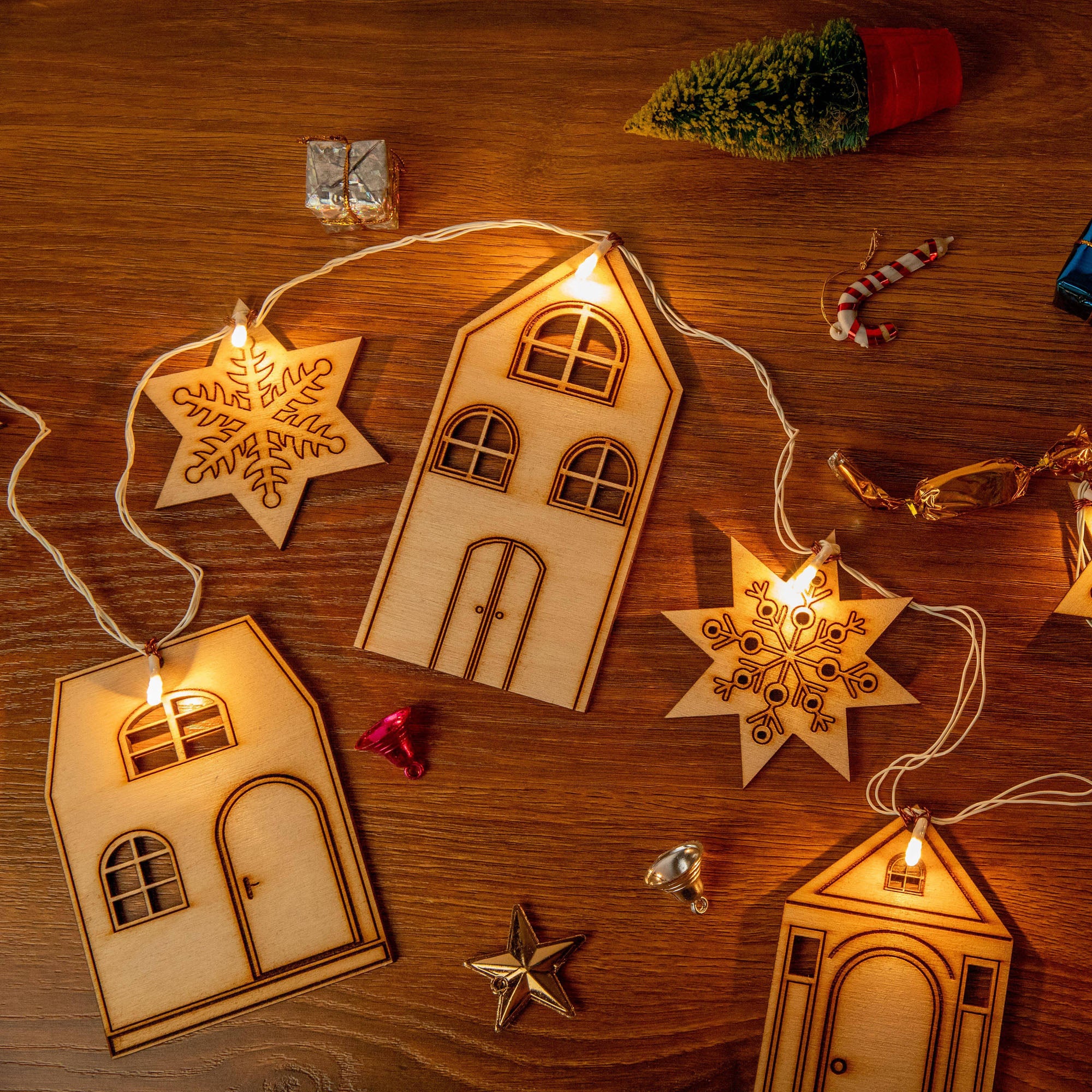 SINORA CHRISTMAS BUNTING