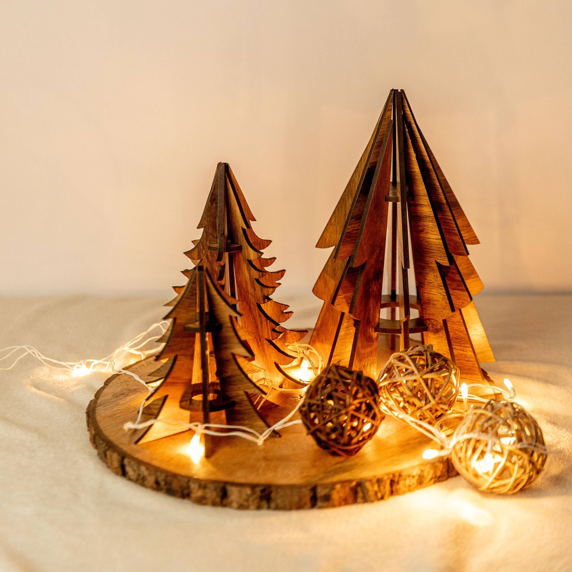 TRIO CHRISTMAS BUNTING