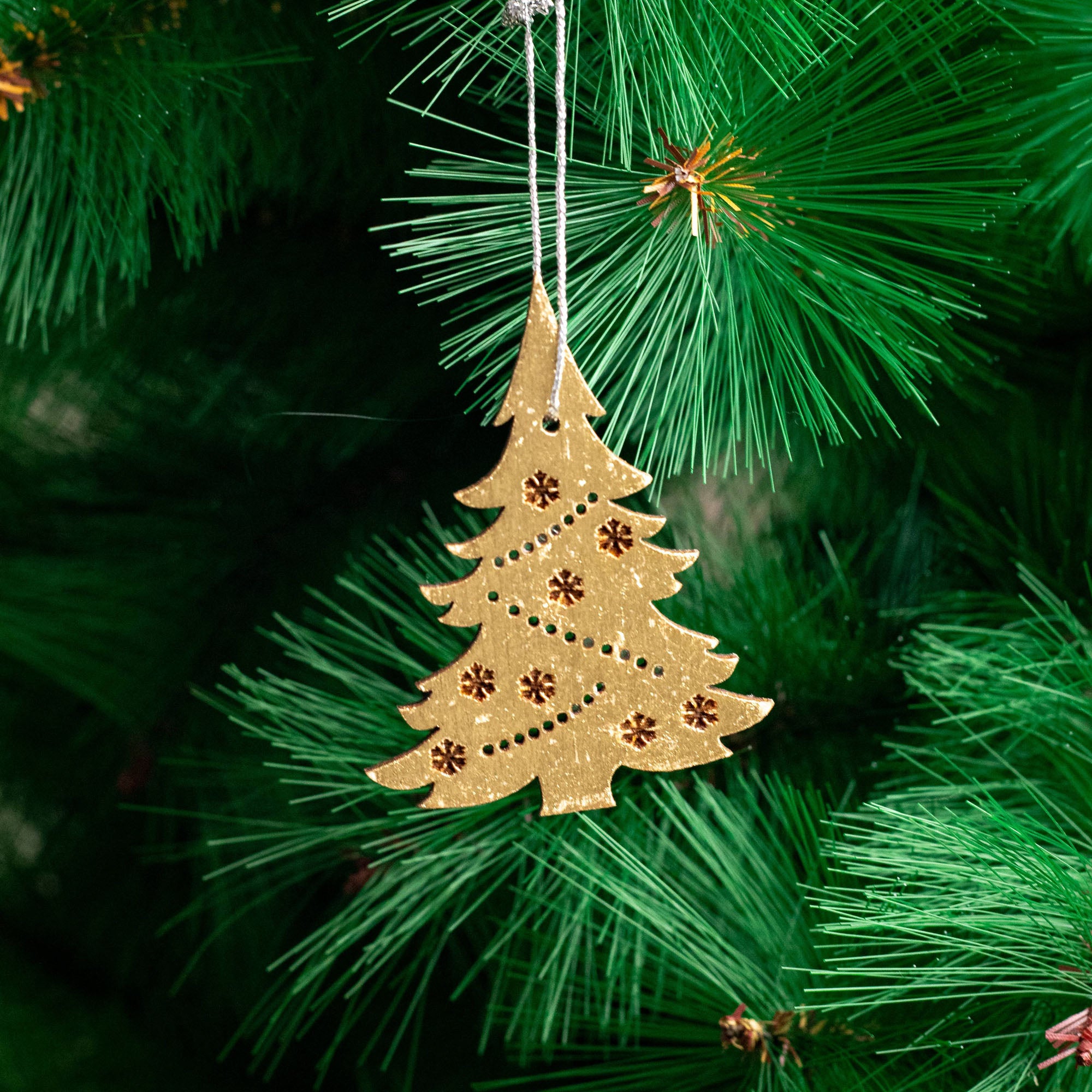 Merry Christmas Ornament Set