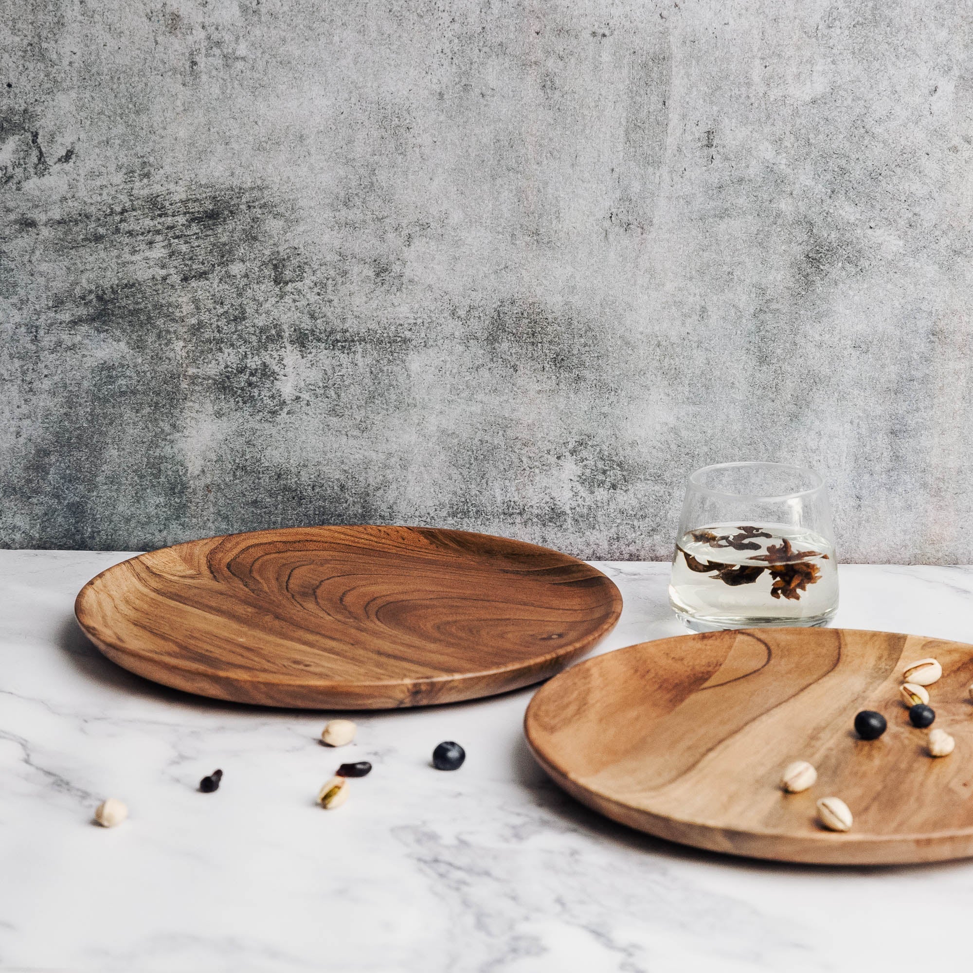 Dune Acacia Plates Set of 2 - Large