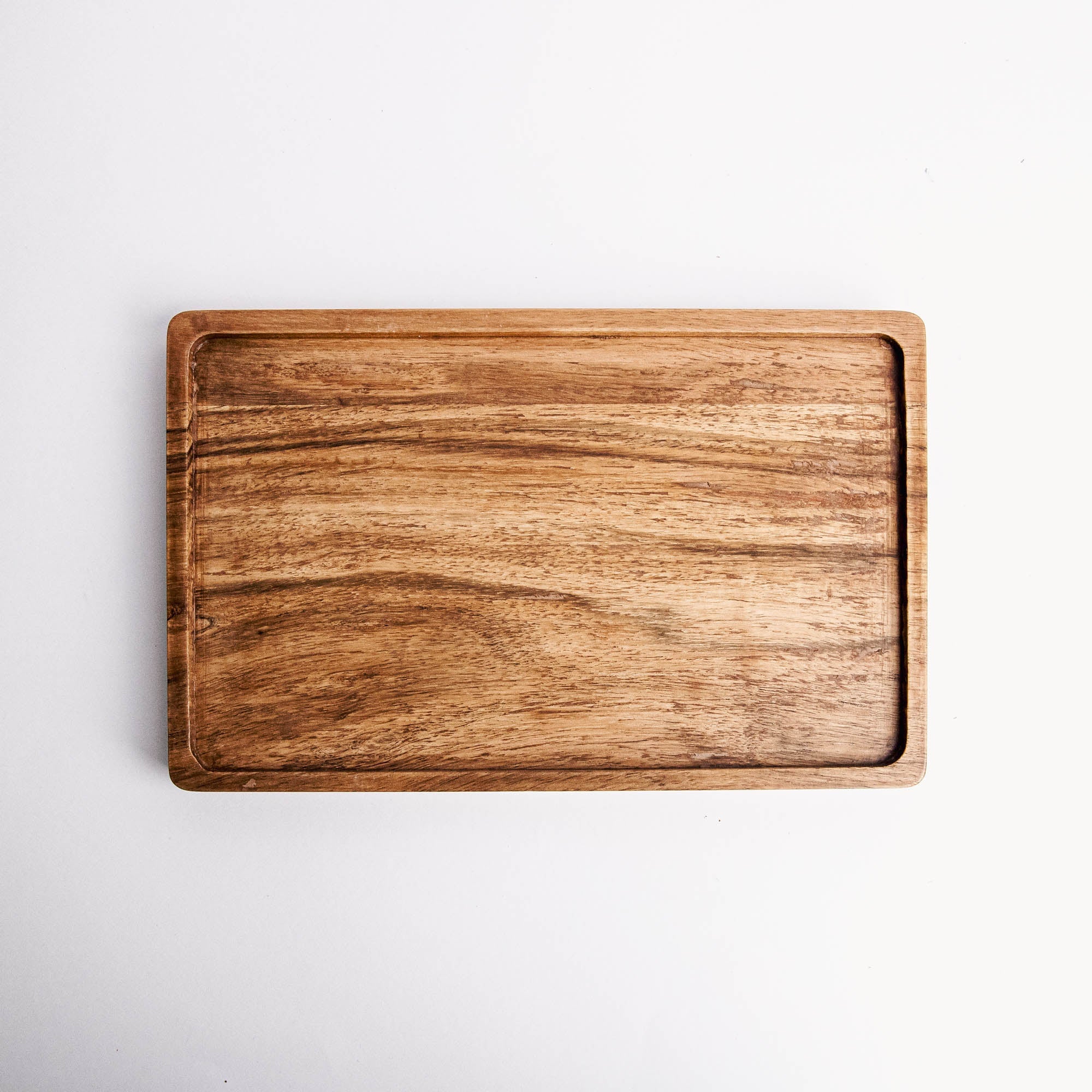 Dahlia Platter cum Serving Tray in Acacia Wood