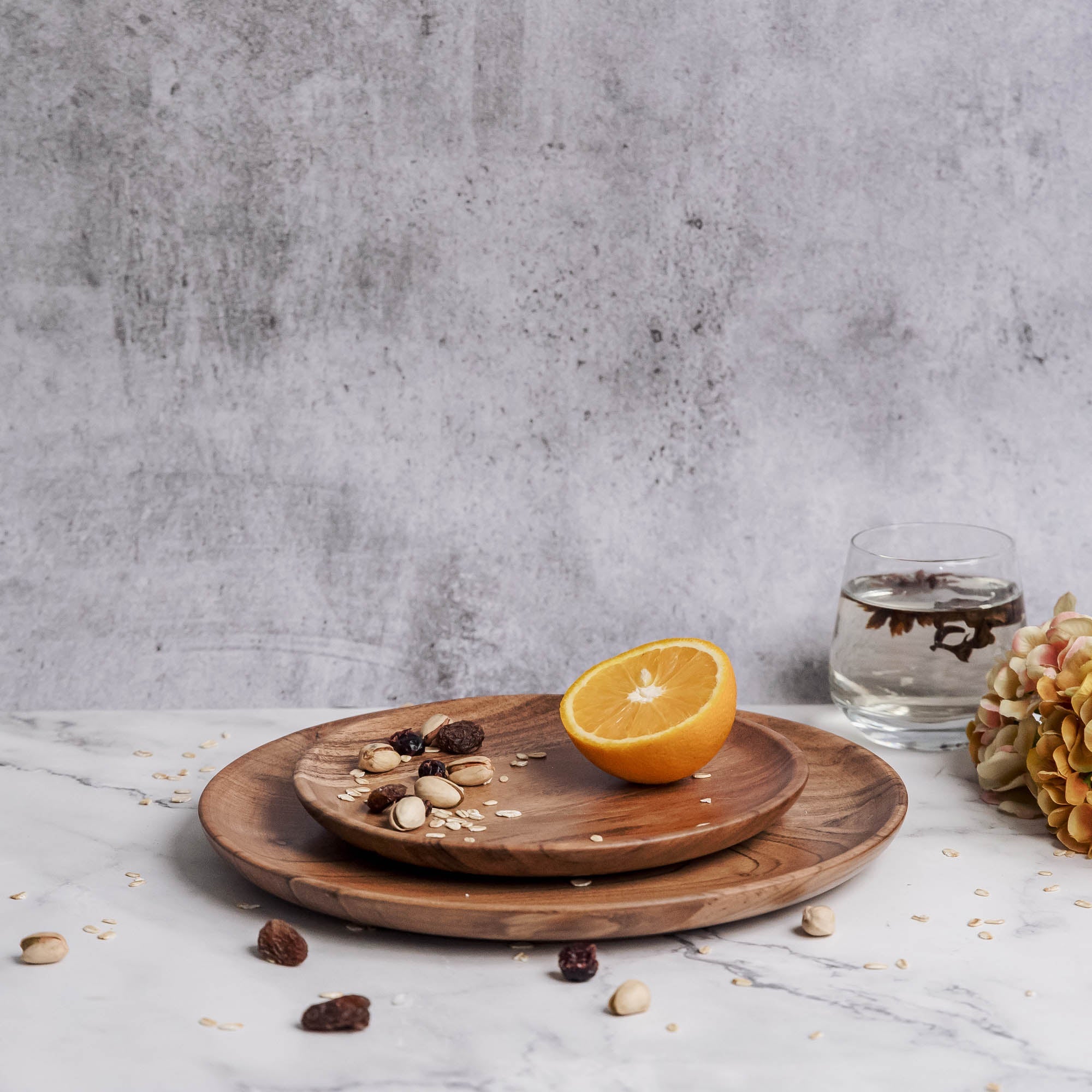 Dune Acacia Plates Set of 2 - 1 Large 1 Small