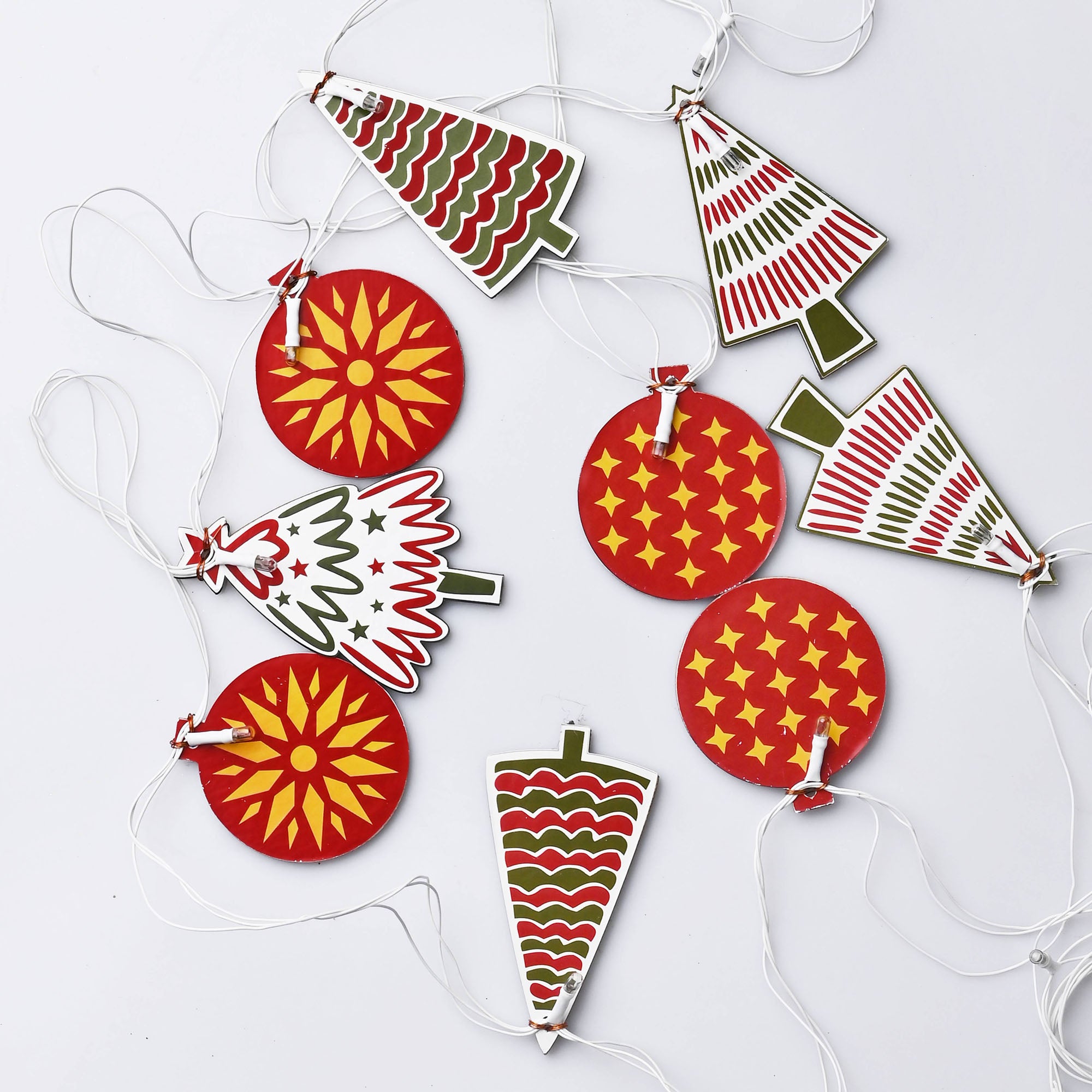 Baubles - Christmas Tree Light Bunting