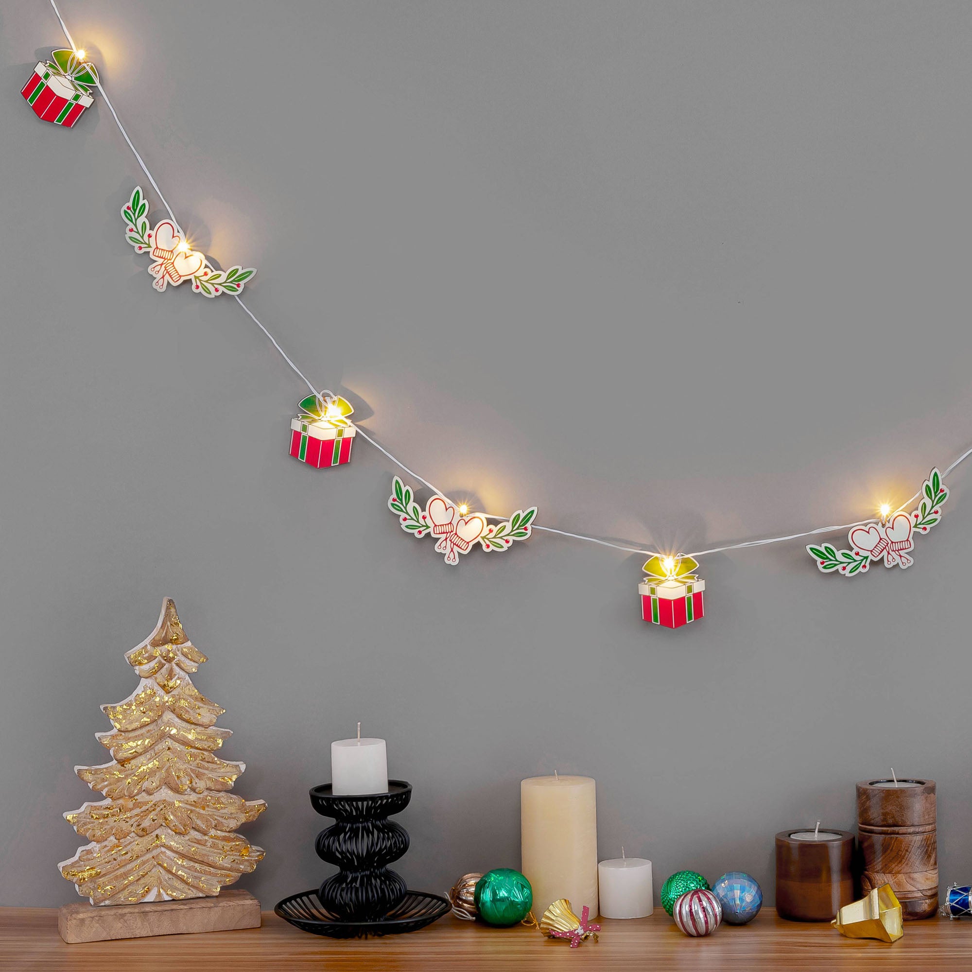 Gift - Gloves Light Bunting