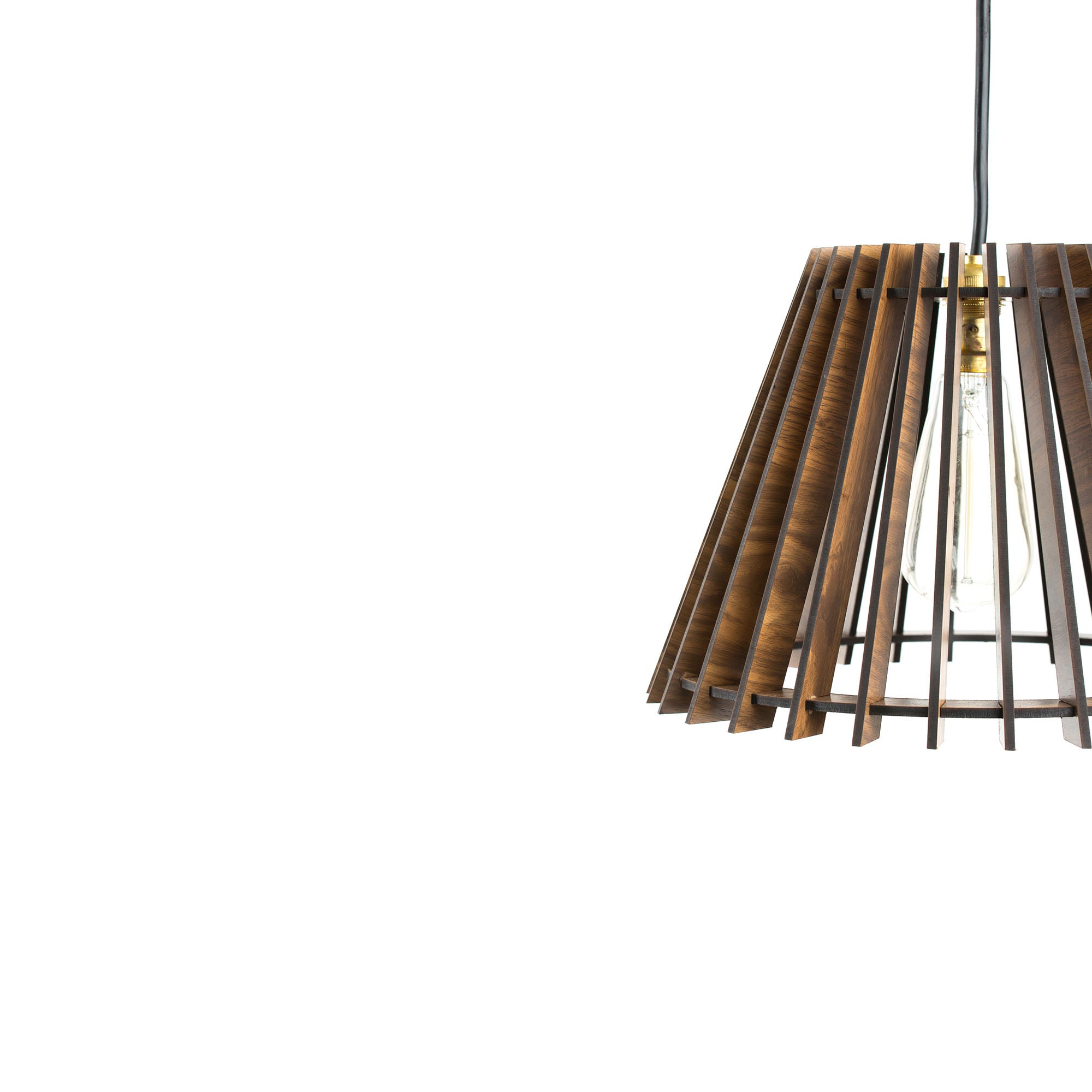 Wooden shade pendant lamp