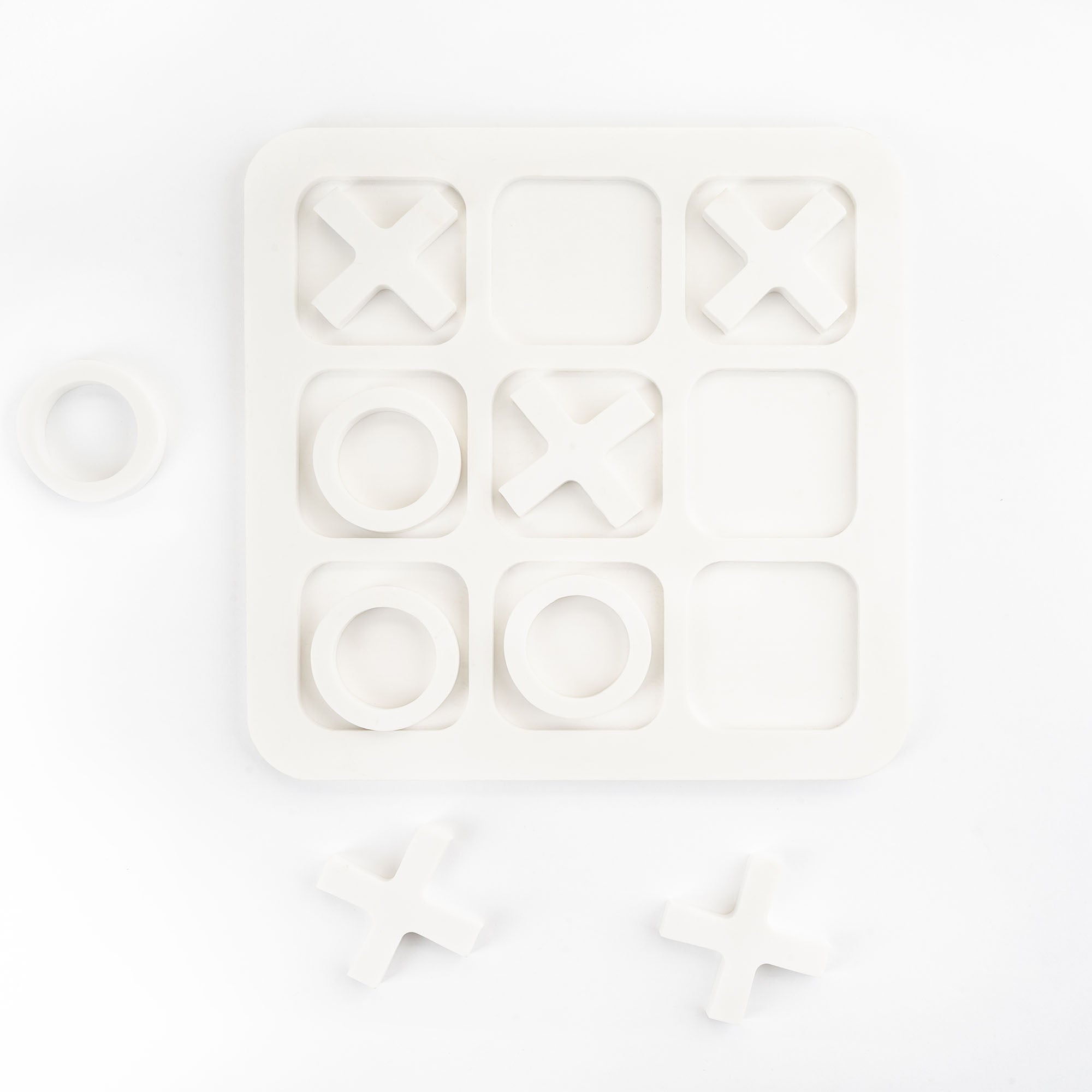 BANJO MARBLE TIC TAC TOE