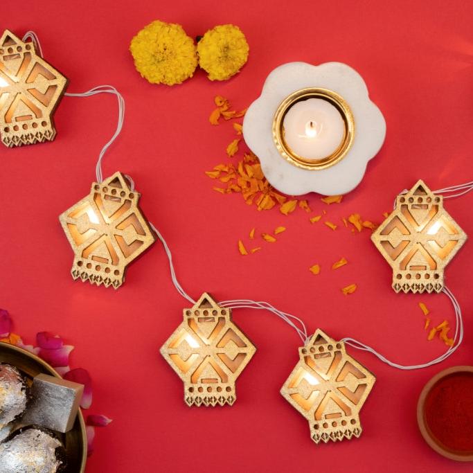 3D Lantern Bunting