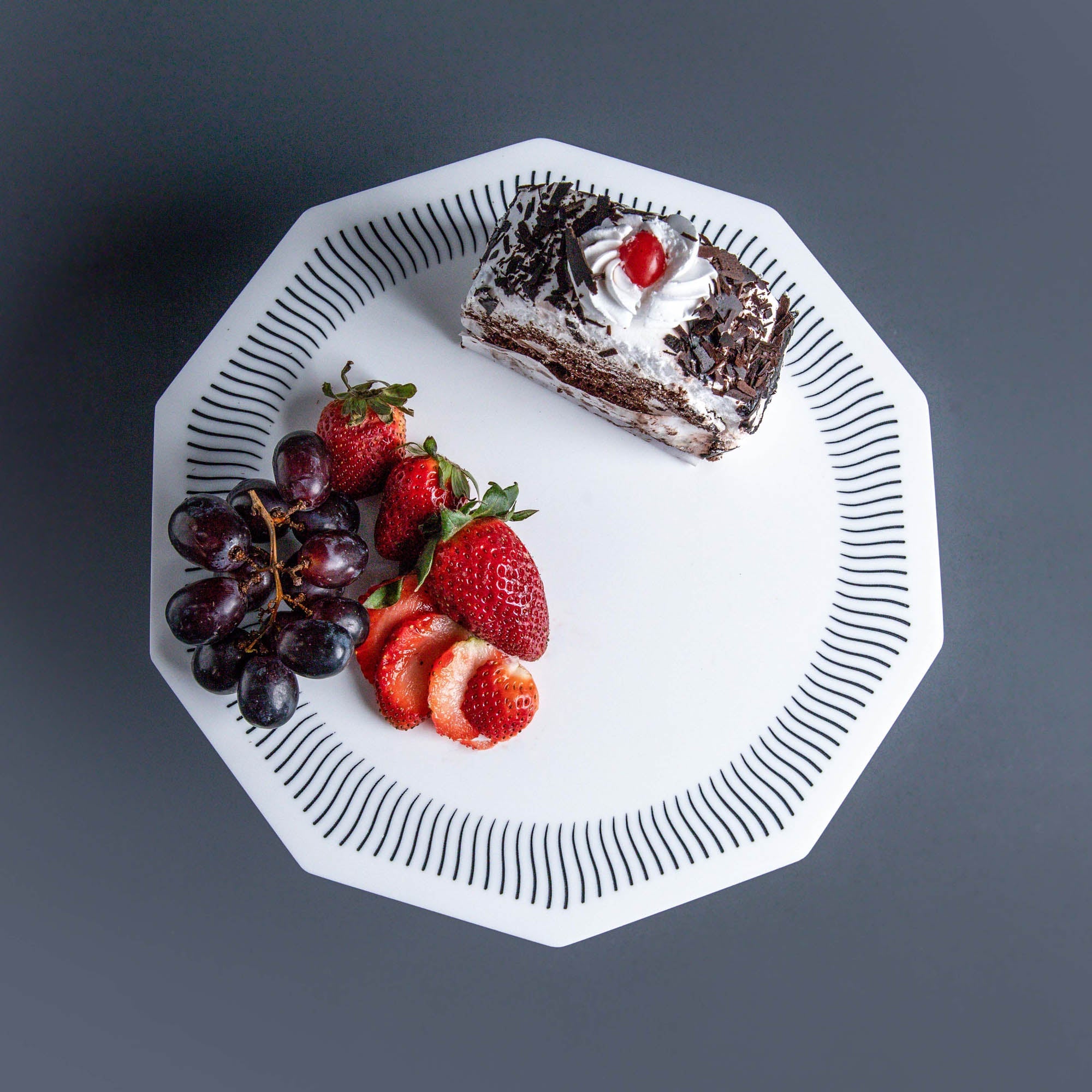 Christa Cake Stand