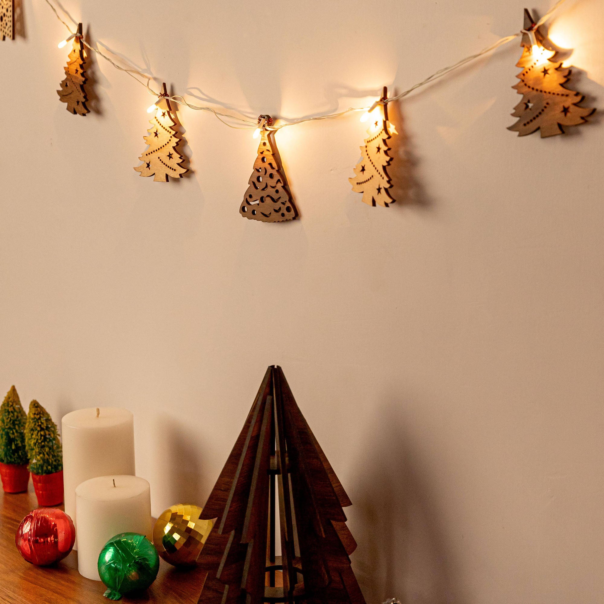 GRENES CHRISTMAS BUNTING