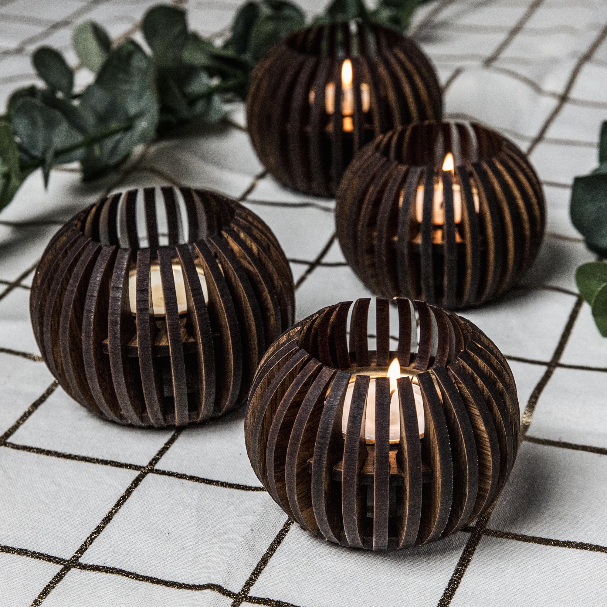 CIANA TEALIGHT HOLDER SET OF 4