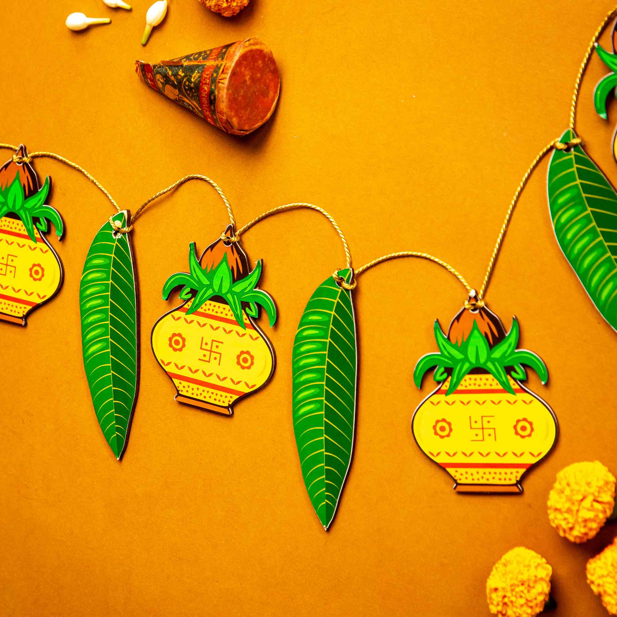 Kalash - Leaf Festive Toran