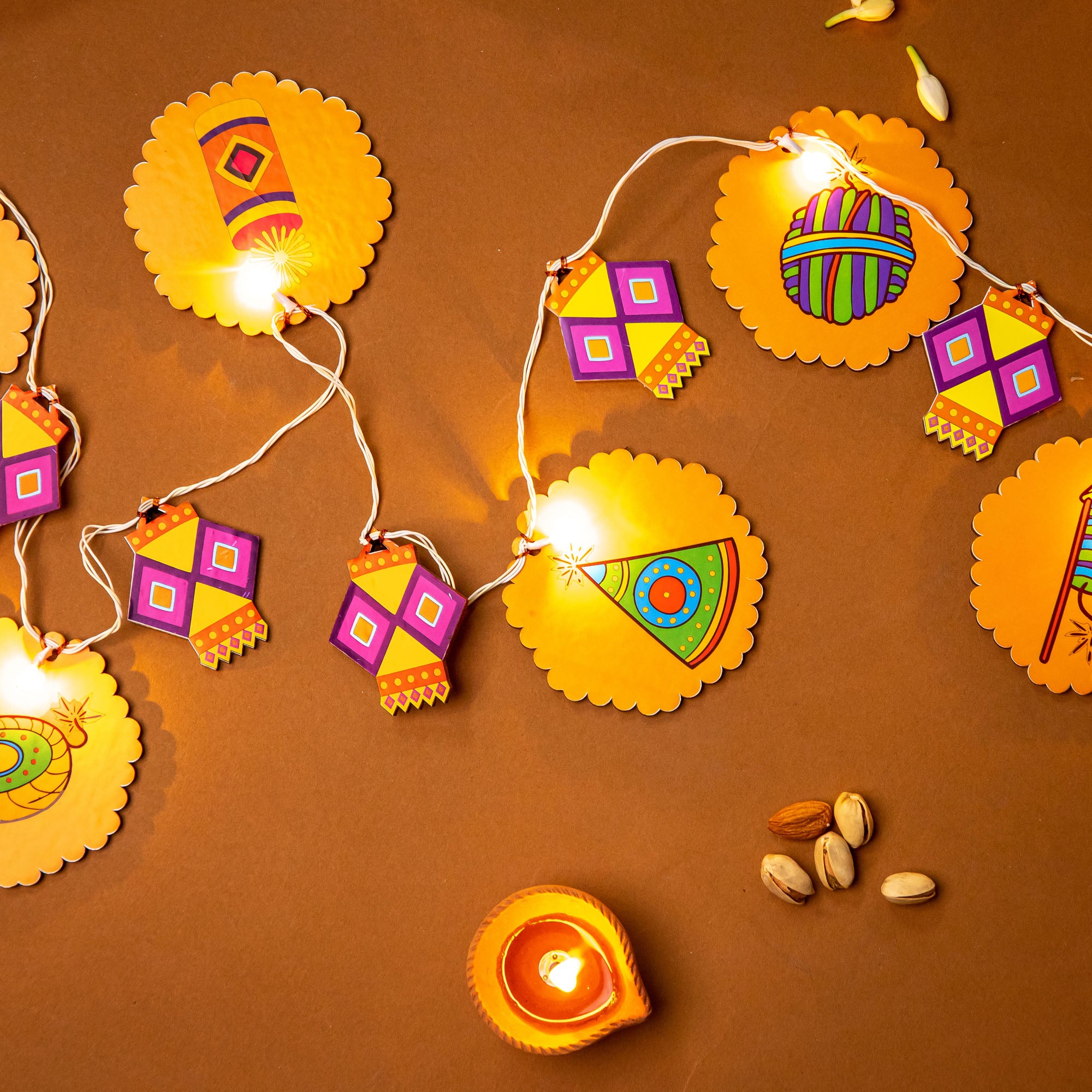 Crackers - Lantern Festive Light Bunting