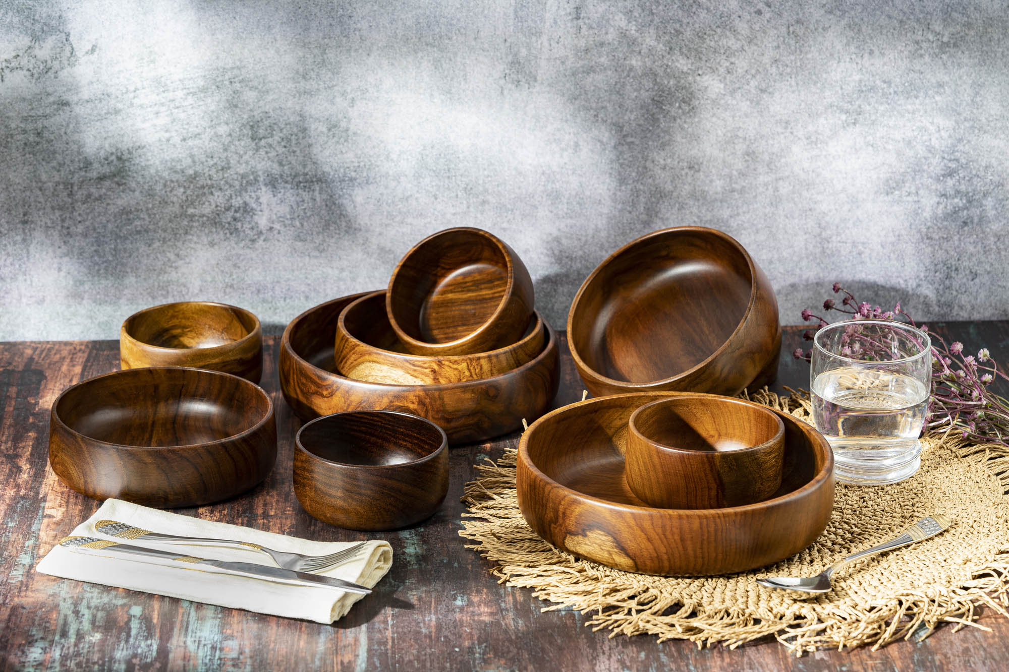 BARO WOODEN BOWLS - MEDIUM SET OF 2