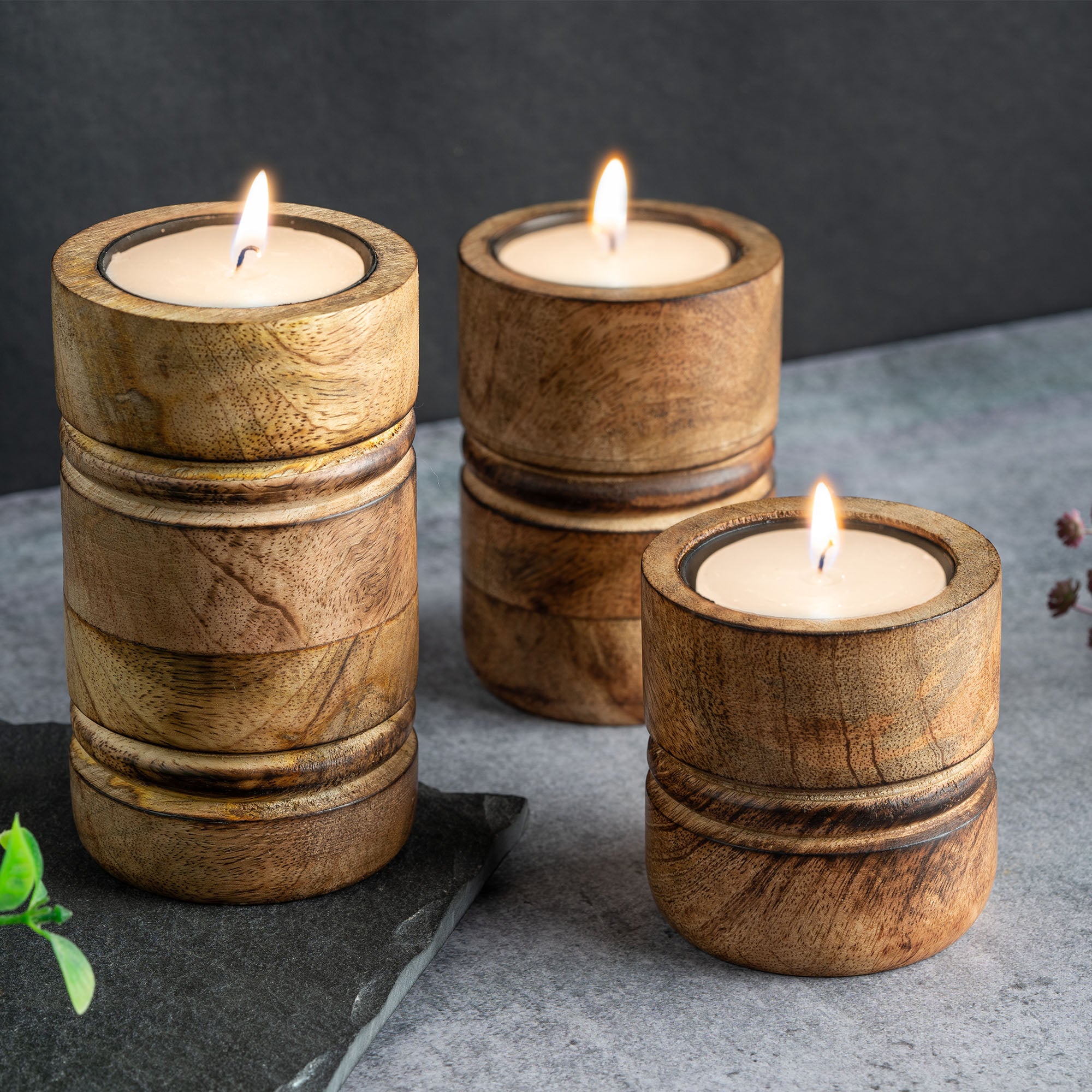 BAKU Candle Holder (Burnt Finish)